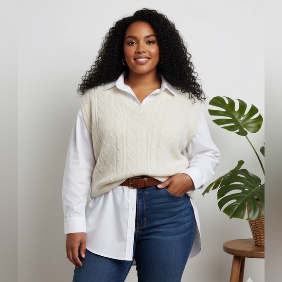 LuLaRoe Sweaters - LulaRoe-Nadia XL Cream Cable Knit Sweater Vest